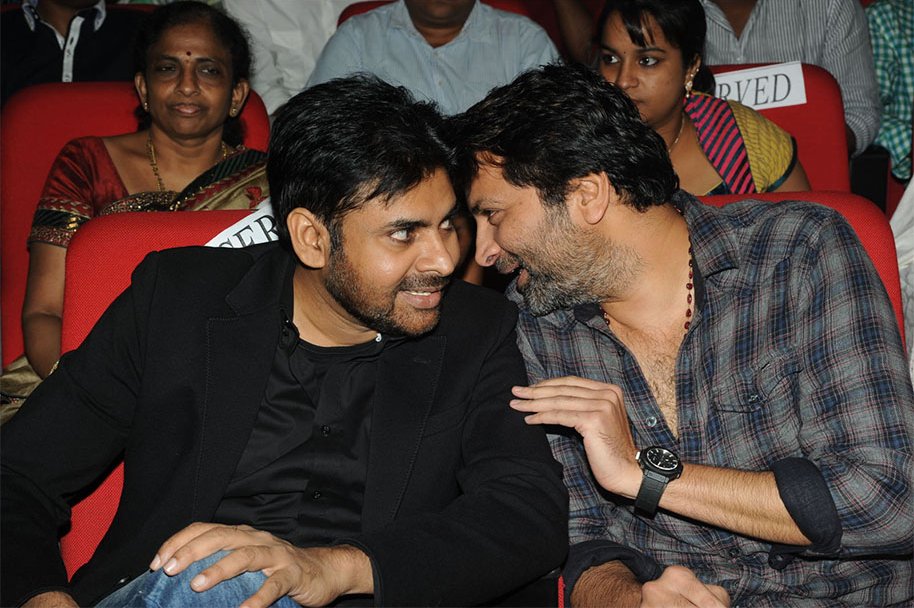 Attarintiki-Daredi-Thank-You-Meeting
